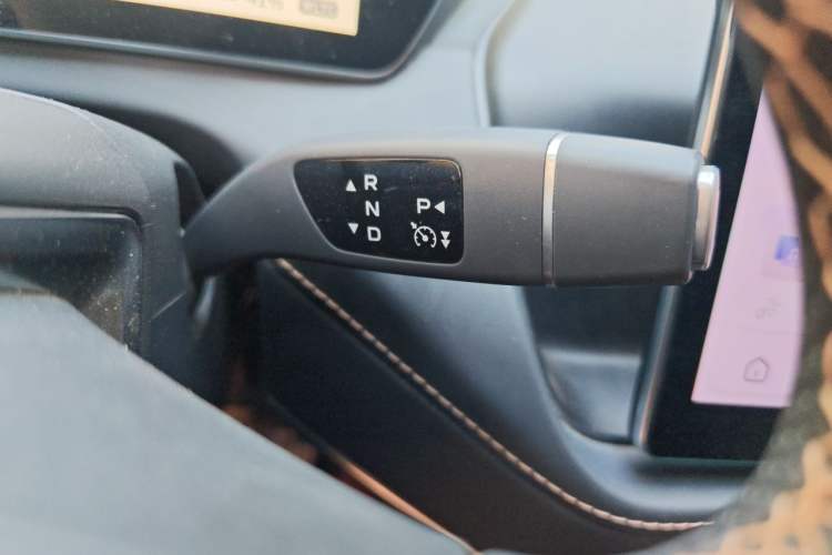 Used Deepal SL03 2022 515 Pure Electric Version Gear Lever