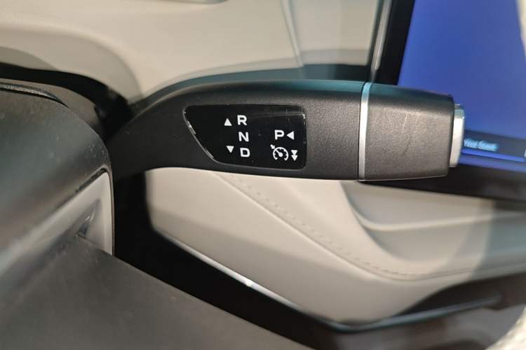Used Deepal SL03 2022 1.5L 1200 Extended-Range Version Gear Lever