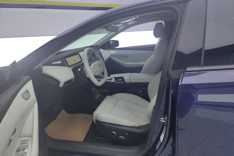 Used Deepal SL03 2022 1.5L 1200 Extended-Range Version Left Front Seat