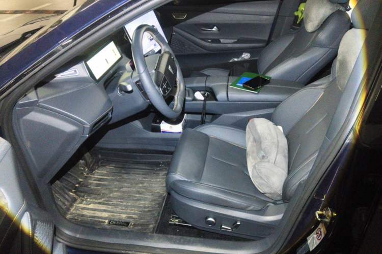 Used Deepal SL03 2022 1.5L 1200 Extended-Range Version Left Front Seat