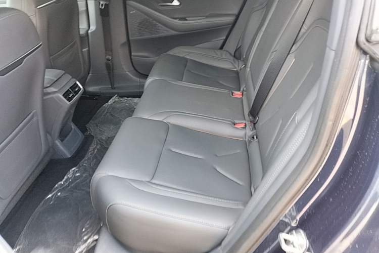 Used Deepal SL03 2022 515 Pure Electric Version Left Rear Seat
