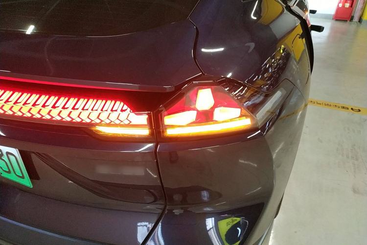 Used Deepal SL03 2022 1.5L 1200 Extended-Range Version Right Rear Taillight