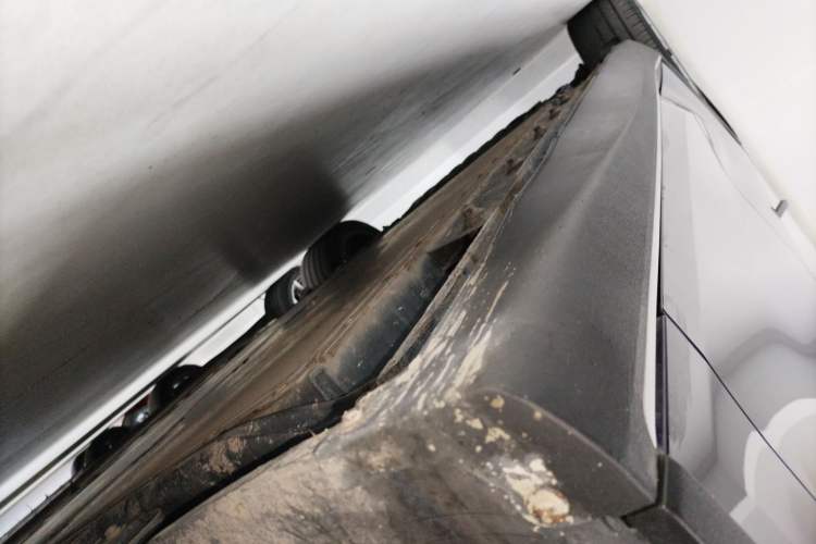 Used Deepal SL03 2022 515 Pure Electric Version Right Side Sill