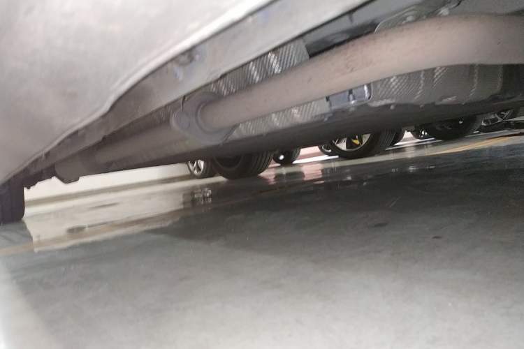 Used Deepal SL03 2022 1.5L 1200 Extended-Range Version Right Side Sill