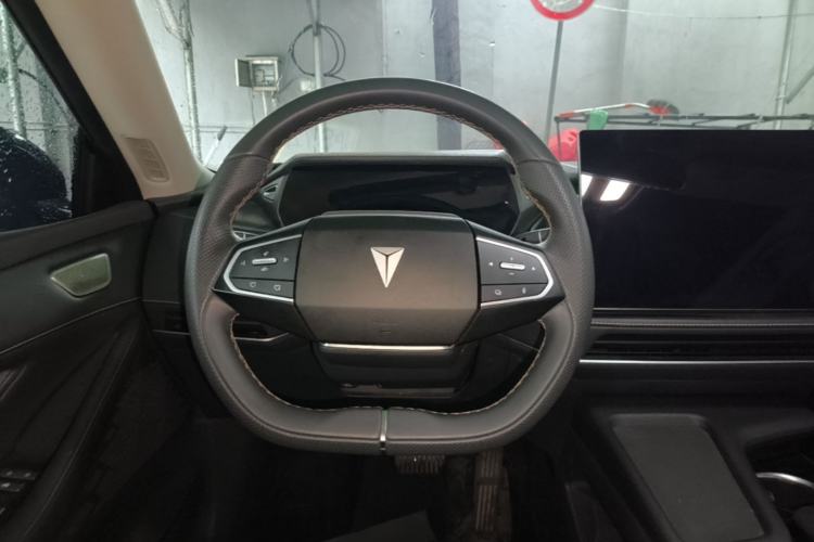 Used Deepal SL03 2022 515 Pure Electric Version Steering Wheel
