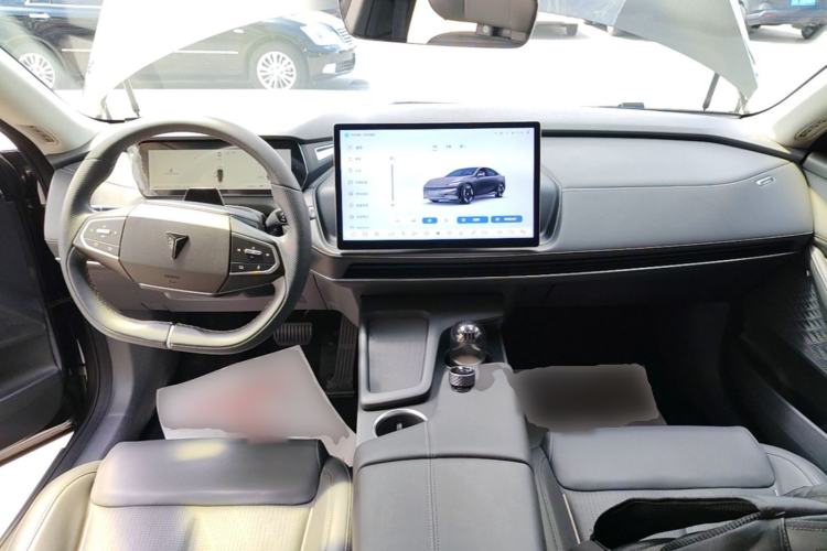 Used Deepal SL03 2022 1.5L 1200 Extended-Range Version Center Console