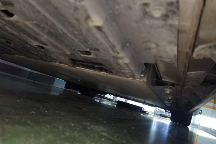 Used Deepal SL03 2022 515 Pure Electric Version Chassis Rear Right