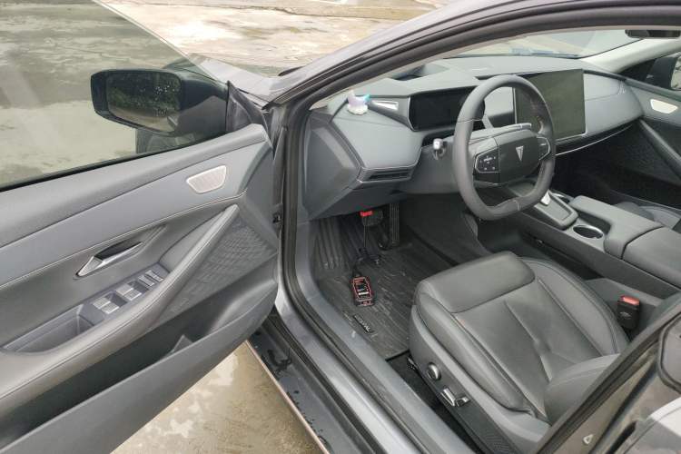Used Deepal SL03 2022 1.5L 1200 Extended-Range Version Driver Seat