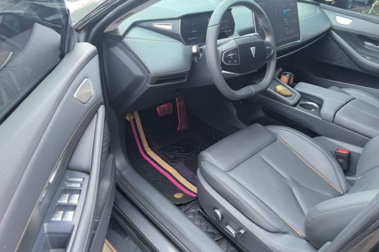 Used Deepal SL03 2022 1.5L 1200 Extended-Range Version Driver Seat