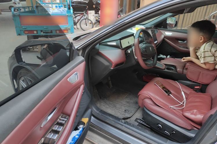 Used Deepal SL03 2022 1.5L 1200 Extended-Range Version Driver Seat