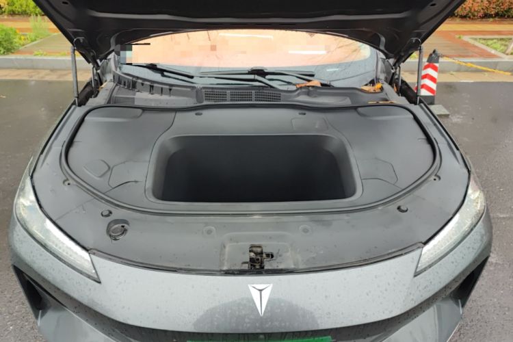 Used Deepal SL03 2022 515 Pure Electric Version Engine Bay