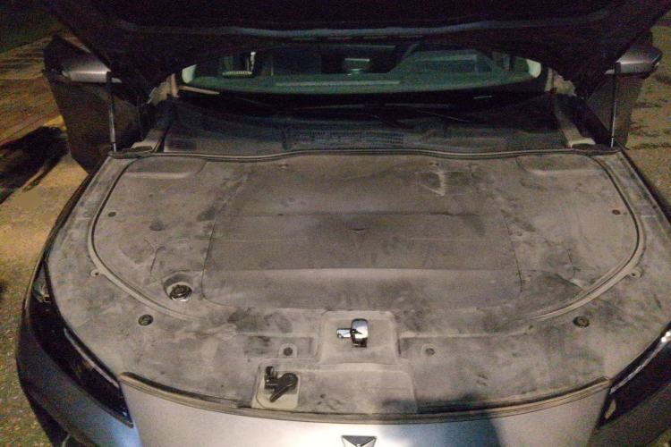 Used Deepal SL03 2022 1.5L 1200 Extended-Range Version Engine Bay