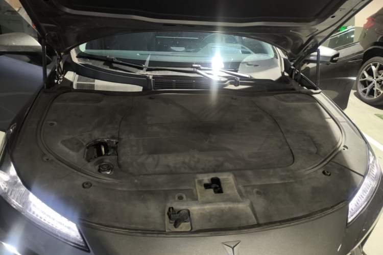 Used Deepal SL03 2022 1.5L 1200 Extended-Range Version Engine Bay