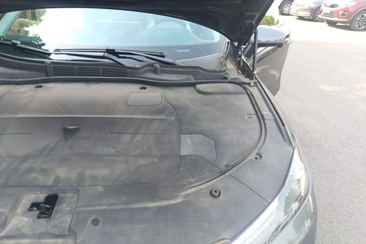 Used Deepal SL03 2022 1.5L 1200 Extended-Range Version Engine Bay Left