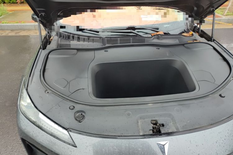 Used Deepal SL03 2022 515 Pure Electric Version Engine Bay Right