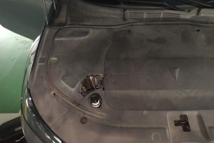 Used Deepal SL03 2022 1.5L 1200 Extended-Range Version Engine Bay Right