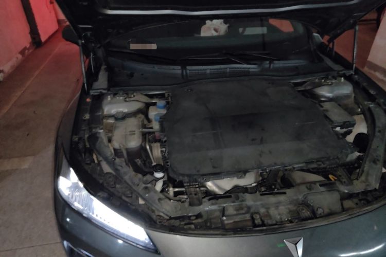 Used Deepal SL03 2022 1.5L 1200 Extended-Range Version Engine Bay Right