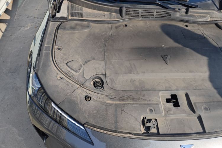 Used Deepal SL03 2022 1.5L 1200 Extended-Range Version Engine Bay Right