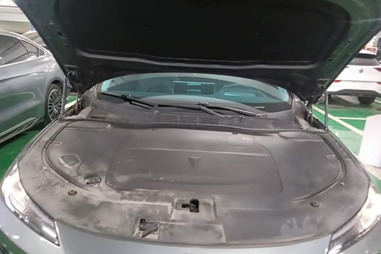 Used Deepal SL03 2022 1.5L 1200 Extended-Range Version Engine Bay