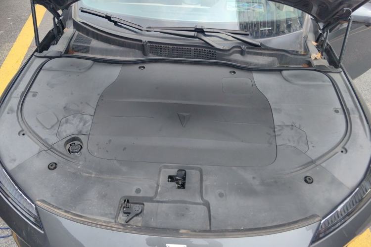 Used Deepal SL03 2022 1.5L 1200 Extended-Range Version Engine Bay