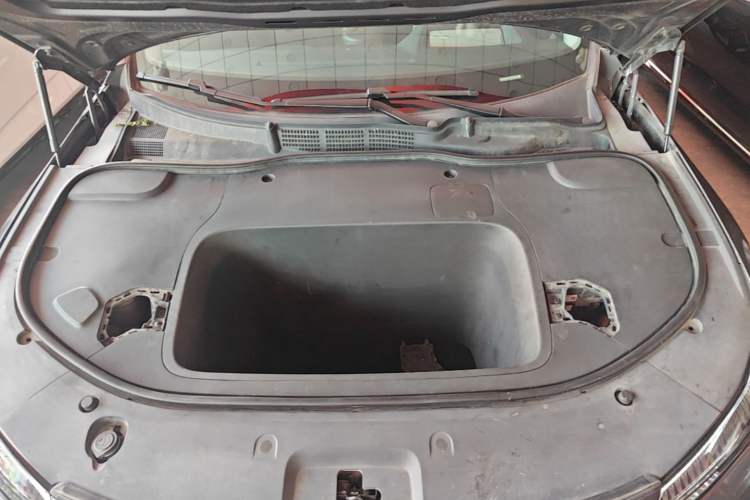 Used Deepal SL03 2022 515 Pure Electric Version Engine Bay