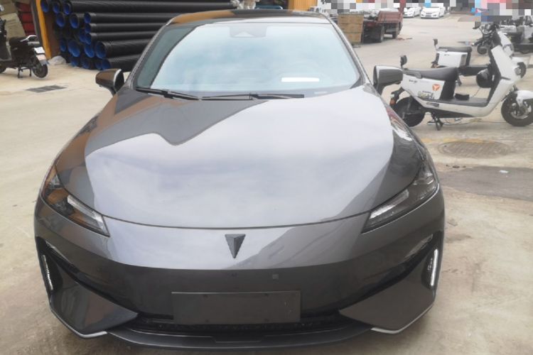 Used Deepal SL03 2022 1.5L 1200 Extended-Range Version Front