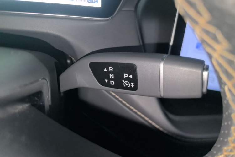 Used Deepal SL03 2022 1.5L 1200 Extended-Range Version Gear Lever