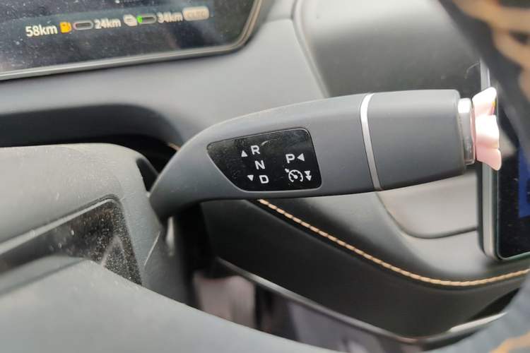 Used Deepal SL03 2022 1.5L 1200 Extended-Range Version Gear Lever