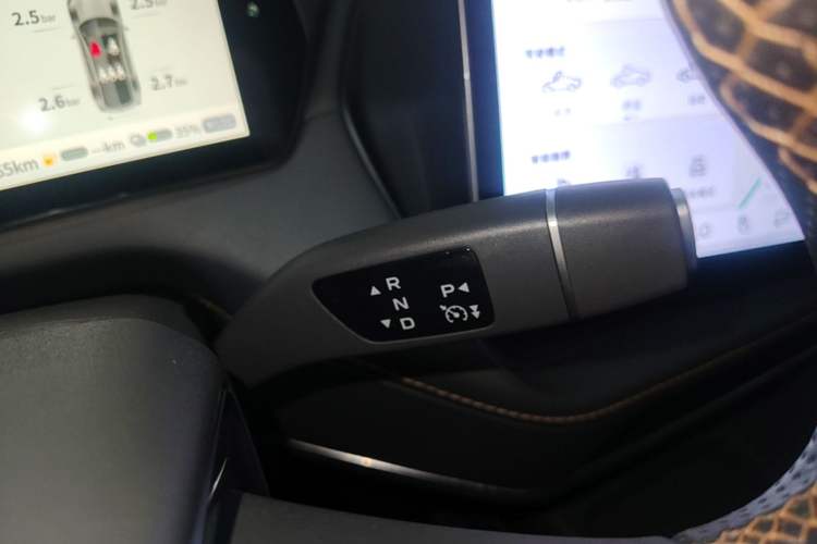 Used Deepal SL03 2022 1.5L 1200 Extended-Range Version Gear Lever