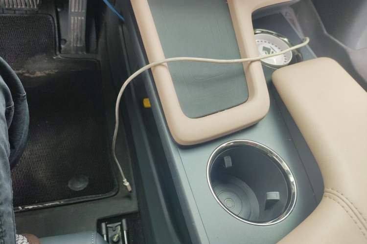 Used Deepal SL03 2022 1.5L 1200 Extended-Range Version Gear Lever