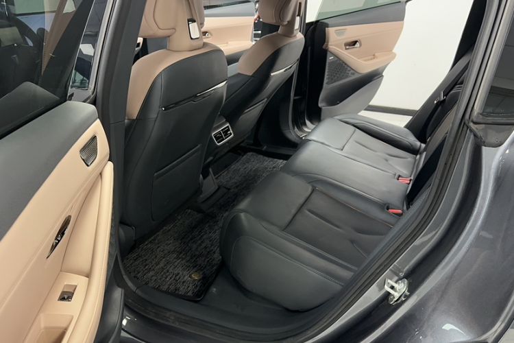 Used Deepal SL03 2022 1.5L 1200 Extended-Range Version Interior 1
