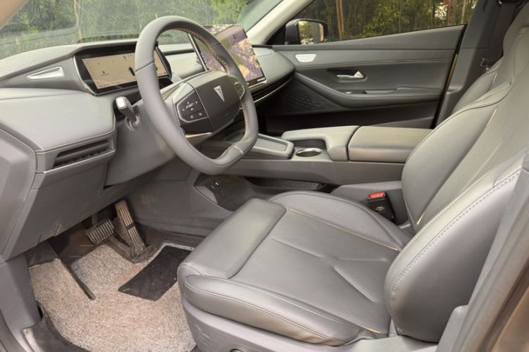 Used Deepal SL03 2022 1.5L 1200 Extended-Range Version Interior 2