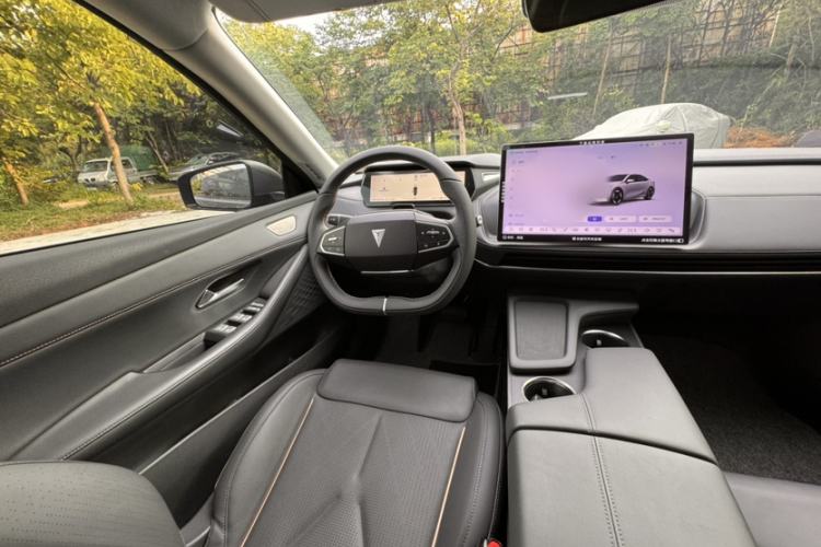 Used Deepal SL03 2022 1.5L 1200 Extended-Range Version Interior 6