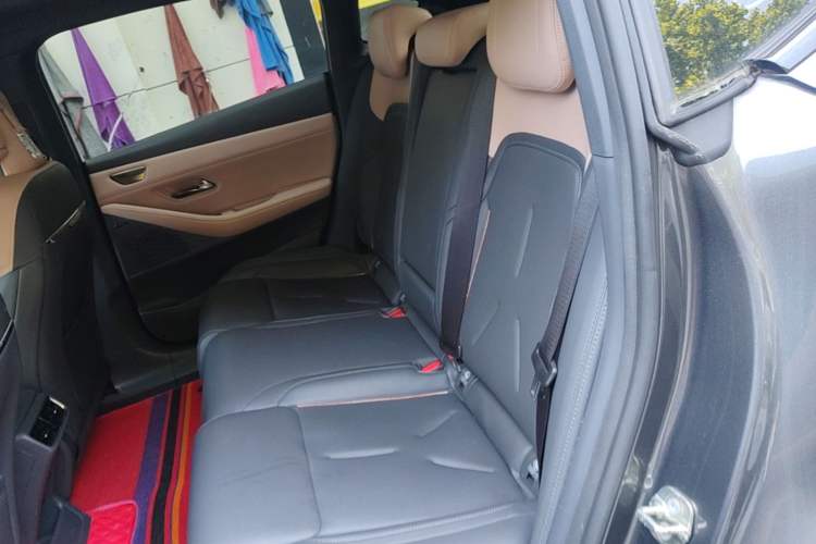 Used Deepal SL03 2022 1.5L 1200 Extended-Range Version Left Rear Seat