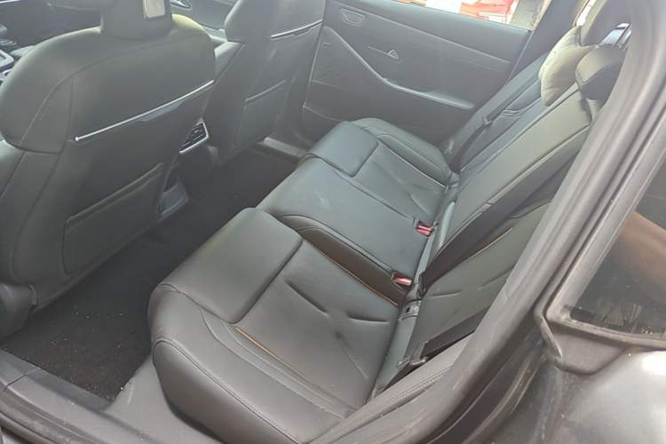 Used Deepal SL03 2022 1.5L 1200 Extended-Range Version Left Rear Seat