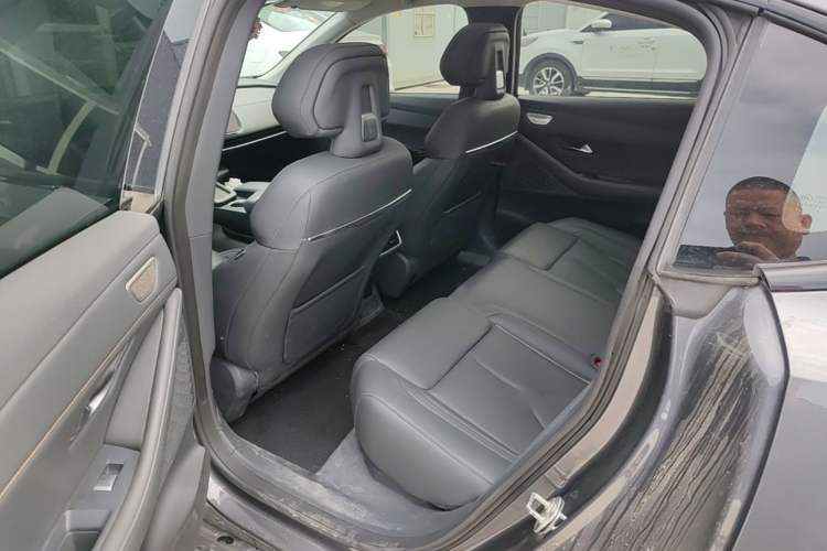 Used Deepal SL03 2022 1.5L 1200 Extended-Range Version Left Rear Seat