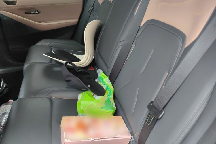 Used Deepal SL03 2022 1.5L 1200 Extended-Range Version Left Rear Seat