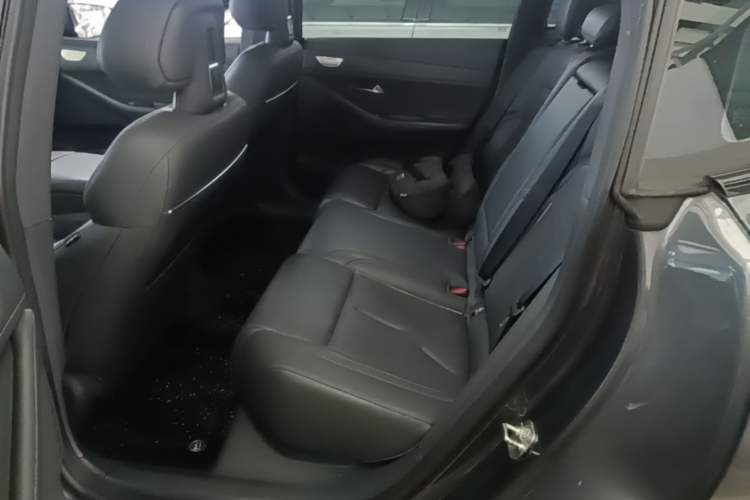 Used Deepal SL03 2022 1.5L 1200 Extended-Range Version Left Rear Seat