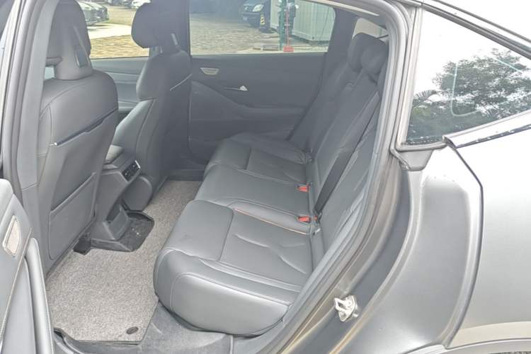Used Deepal SL03 2022 1.5L 1200 Extended-Range Version Left Rear Seat