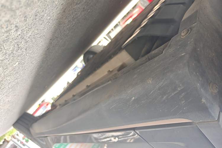 Used Deepal SL03 2022 1.5L 1200 Extended-Range Version Left Side Sill