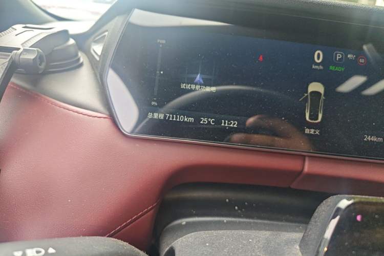 Used Deepal SL03 2022 1.5L 1200 Extended-Range Version Odometer Close Up