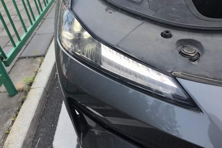 Used Deepal SL03 2022 515 Pure Electric Version Right Front Headlight