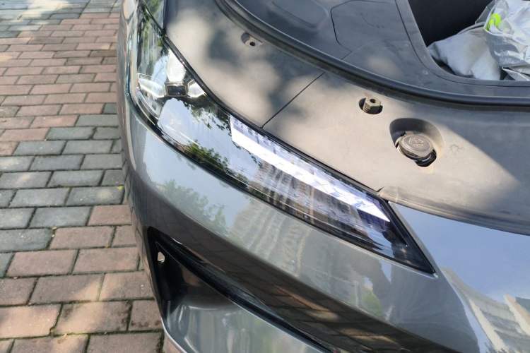 Used Deepal SL03 2022 515 Pure Electric Version Right Front Headlight