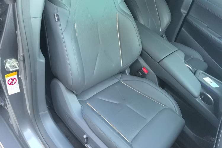 Used Deepal SL03 2022 515 Pure Electric Version Right Front Seat