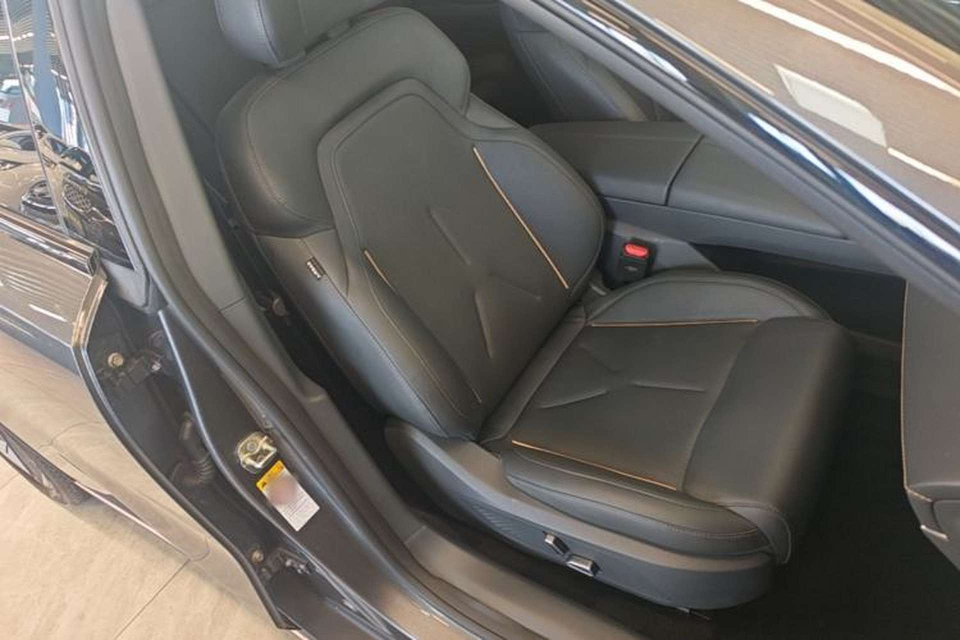 Used Deepal SL03 2022 1.5L 1200 Extended-Range Version Right Front Seat
