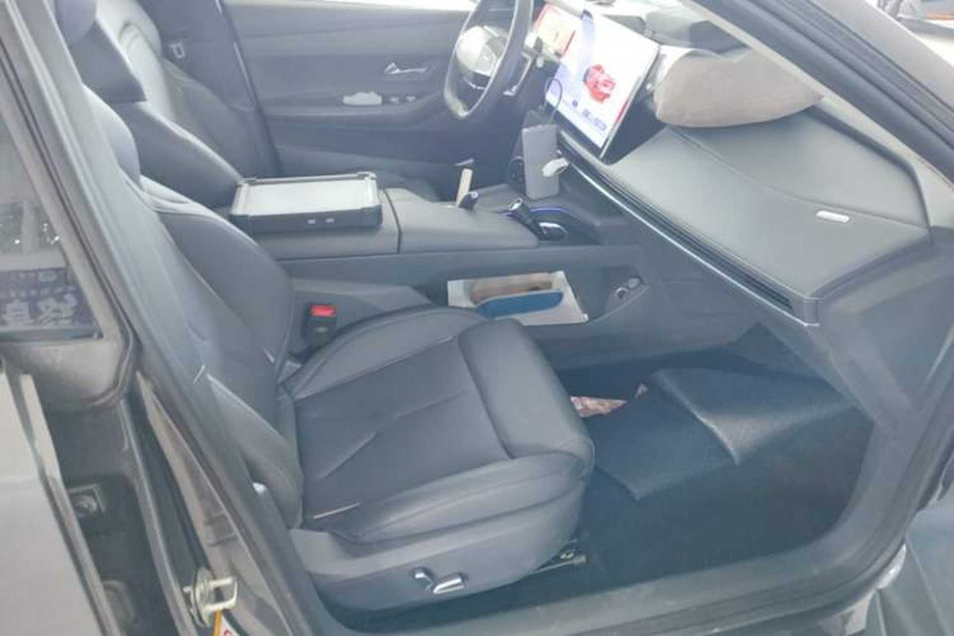 Used Deepal SL03 2022 1.5L 1200 Extended-Range Version Right Front Seat