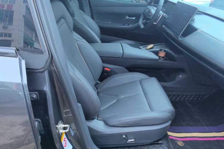 Used Deepal SL03 2022 1.5L 1200 Extended-Range Version Right Front Seat