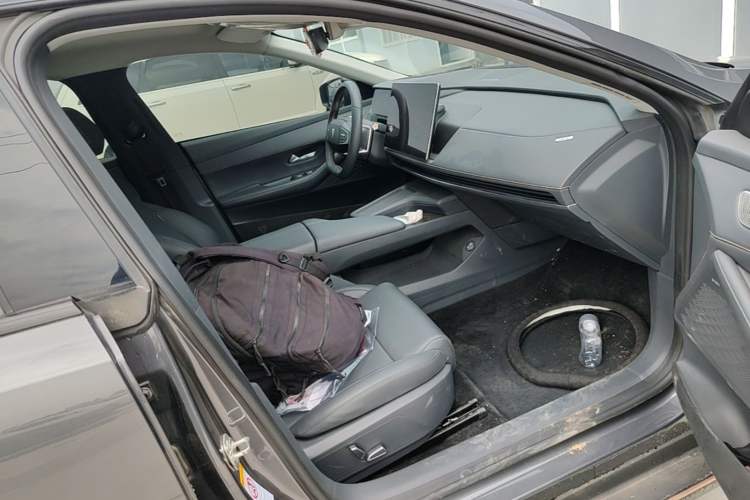 Used Deepal SL03 2022 1.5L 1200 Extended-Range Version Right Front Seat