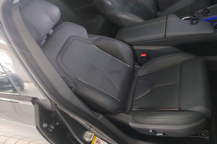 Used Deepal SL03 2022 1.5L 1200 Extended-Range Version Right Front Seat