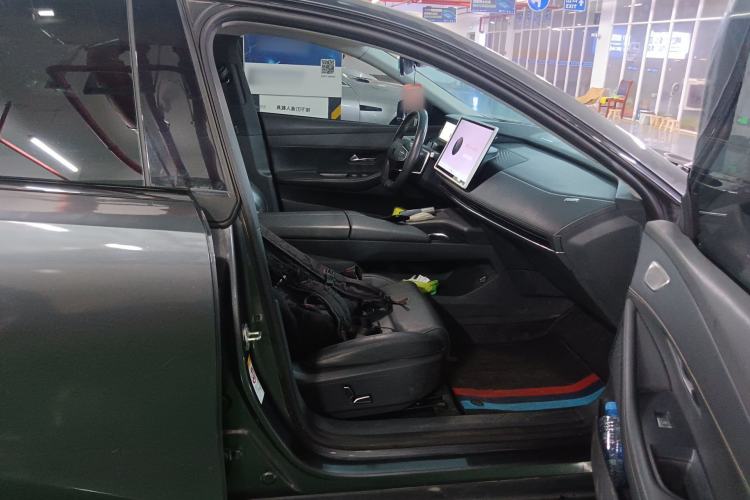 Used Deepal SL03 2022 1.5L 1200 Extended-Range Version Right Front Seat